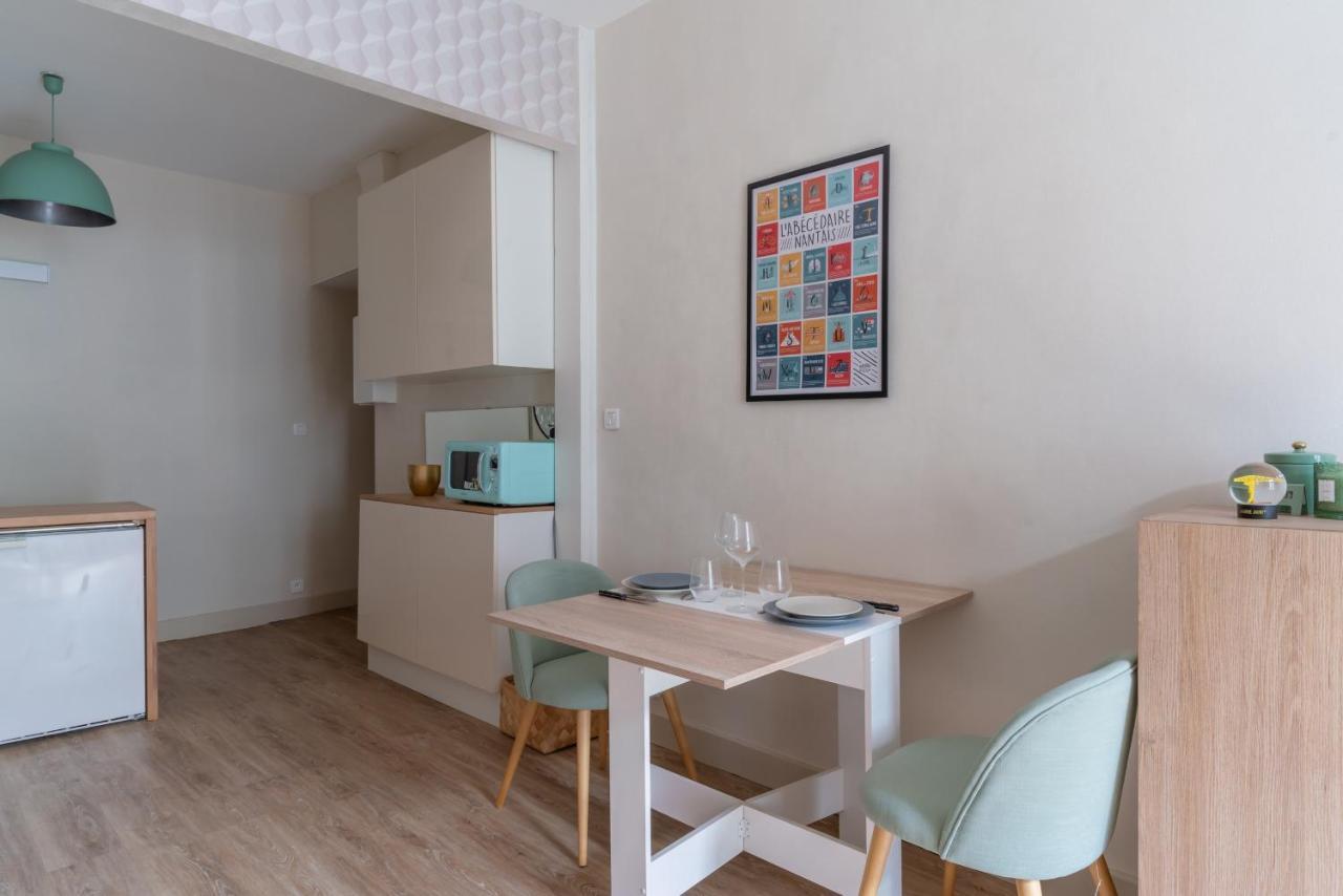 Appartement Confortable Au Coeur De Nantes Buitenkant foto